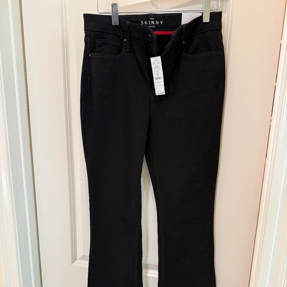 WHBM White House Black Market Skinny Flare Leg Black Jeans Size 4L NEW